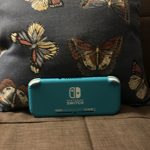Nintendo Switch Lite (No Charger) - Picture 3 of 3